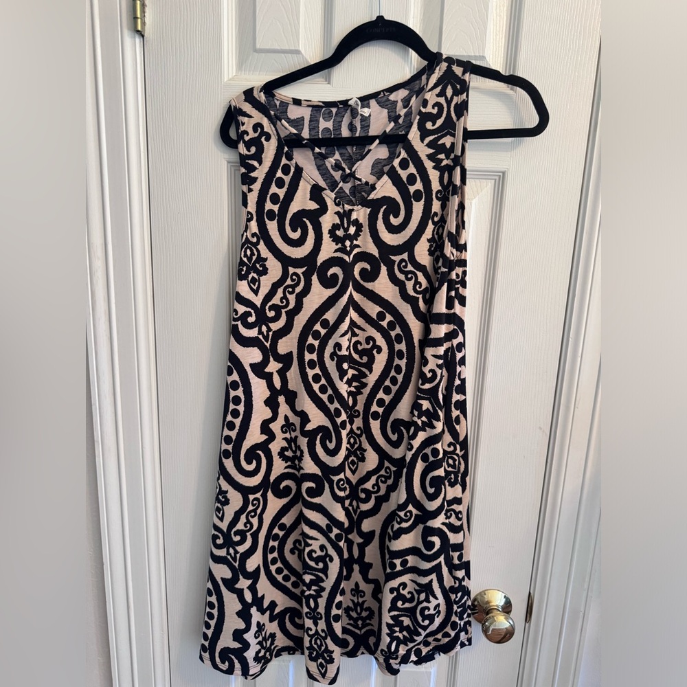 Dress with pockets